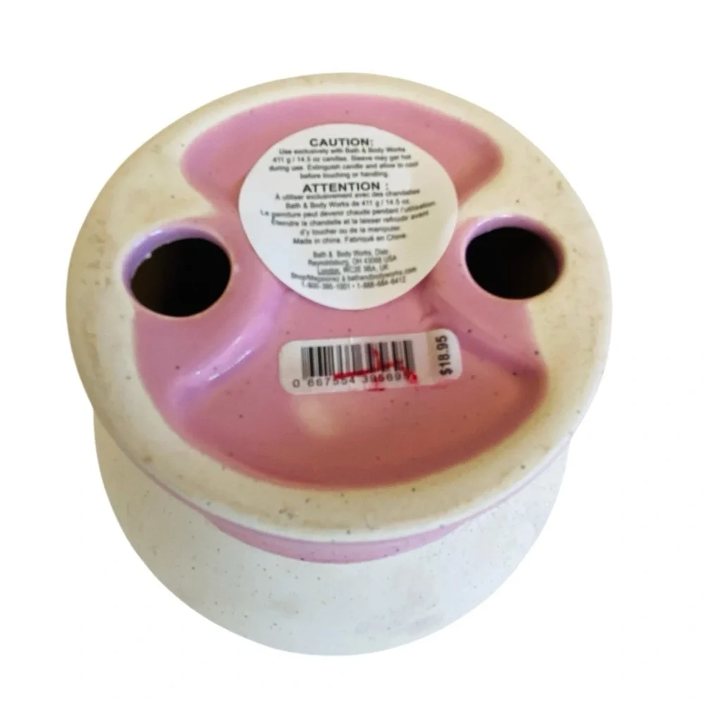 Bath & Body Works Ceramic Face Pedestal 3 Wick Candle Holder
